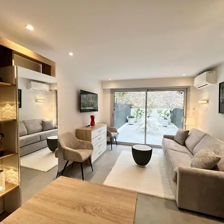 Apartamento Renovated Near